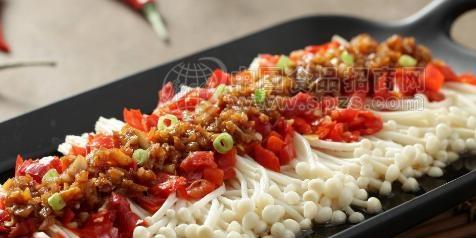 邂河蟹逅金针菇大快朵颐（以邂河蟹为主角的美食故事）-第2张图片-美味行家