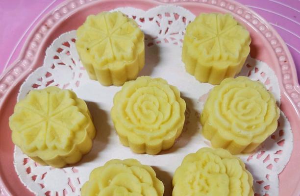 教你制作美味山药绿豆糕（健康美味，营养丰富的家庭甜点）-第1张图片-美味行家