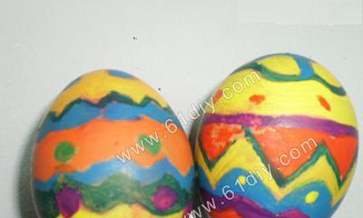 三色彩蛋的制作方法（用红黄蓝三种颜色打造新年彩蛋）-第1张图片-美味行家