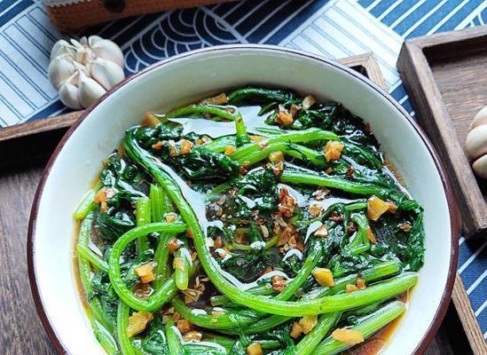 素食美食大赏——以素炒皇帝菜为例（健康生活从点滴开始，素食佳肴开启美味之旅）-第1张图片-美味行家