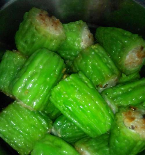 果香苦味，酿出健康（以水果酿苦瓜，让你爱上苦味）-第3张图片-美味行家