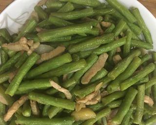 美味健康，素肉丝烧豆角（一道健康美食，营养多多）-第1张图片-美味行家