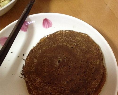 香蕉小煎饼，让你爱上早餐（以香蕉为主角的健康美味，唤醒你的味蕾和健康生活）-第3张图片-美味行家