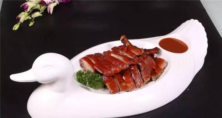 香烧琵琶鸭的制作方法（美味佳肴，让你食欲大开）-第1张图片-美味行家