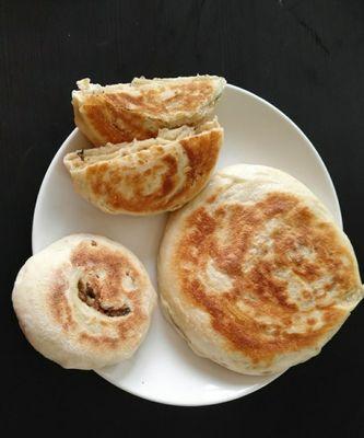 肉松椒盐发面饼的制作方法（香脆可口，做法简单易学）-第2张图片-美味行家