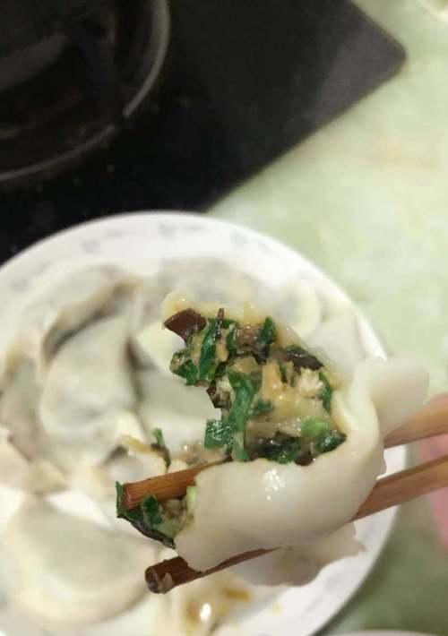 尝试制作美味蔬菜香菇肉沫水饺（家庭DIY水饺，健康营养又好吃）-第3张图片-美味行家