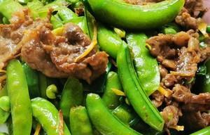 甜豆炒牛肉的秘诀（口感鲜美的中式家常菜）-第3张图片-美味行家