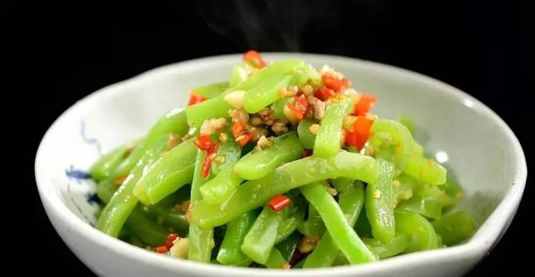 酸辣竹笋的美食做法（口感鲜美，清爽开胃，营养丰富）-第1张图片-美味行家