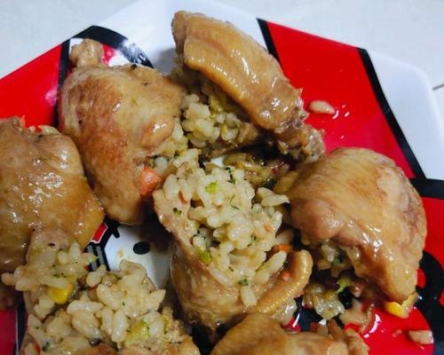 脱骨鸡翅包饭的做法（健康美味，自己动手做）-第1张图片-美味行家