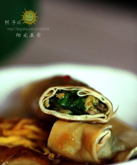 用野菜做出美味锅贴（采摘、制作、食用，分享一份回归自然的美食）-第2张图片-美味行家