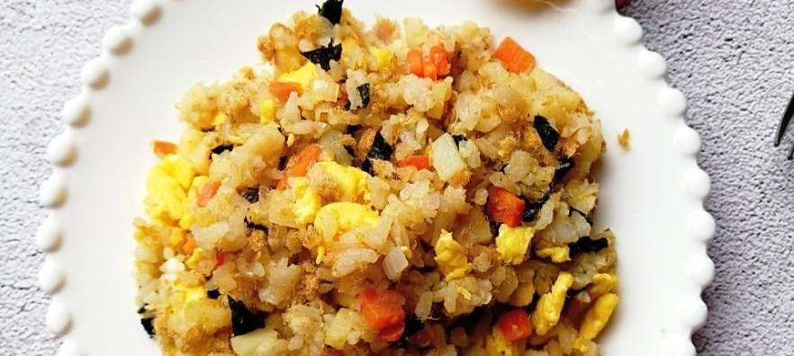 蔬菜炒饭，快乐健康的美味（做法详解，全家人都爱吃的蔬菜炒饭）-第3张图片-美味行家