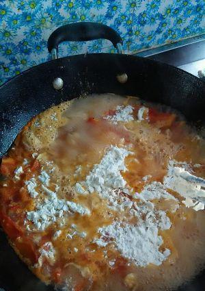 妙手烹制热汤疙瘩面（家常美食，暖胃又暖心）-第1张图片-美味行家