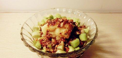 教你如何以土豆搅团制作美味小吃（土豆搅团的制作方法和口感特点）-第2张图片-美味行家