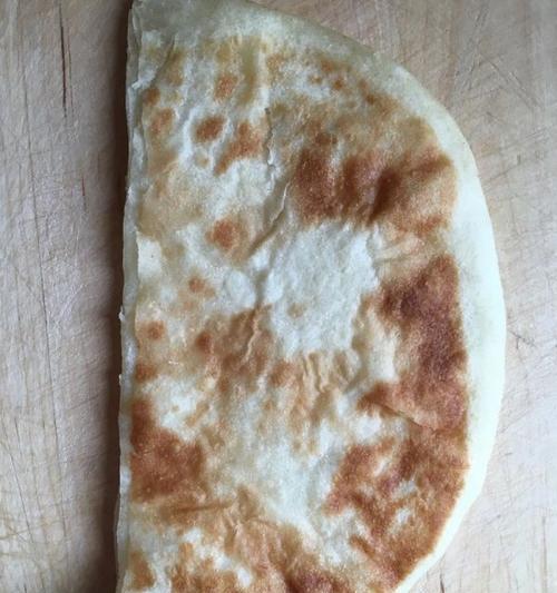 以文一大饼鸡蛋，美味简单的家常做法（让你轻松享受地道的北方美食）-第2张图片-美味行家