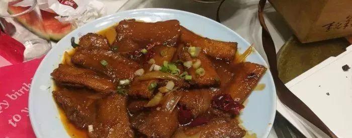 烧紫盖，美味来袭！（传统美食做法详解，让你轻松掌握）-第2张图片-美味行家