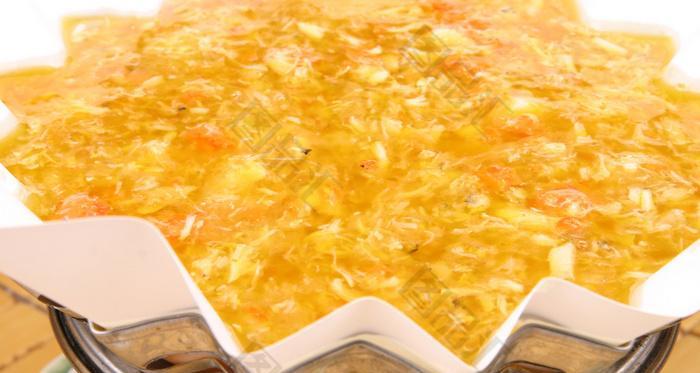 以蟹粉豆腐羹为主题的健康美食探秘（一碗营养丰富、美味可口的蟹粉豆腐羹）-第1张图片-美味行家