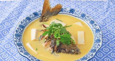 家常香菇鲫鱼汤做法（营养美味，轻松一锅煮，健康味蕾满足）-第3张图片-美味行家