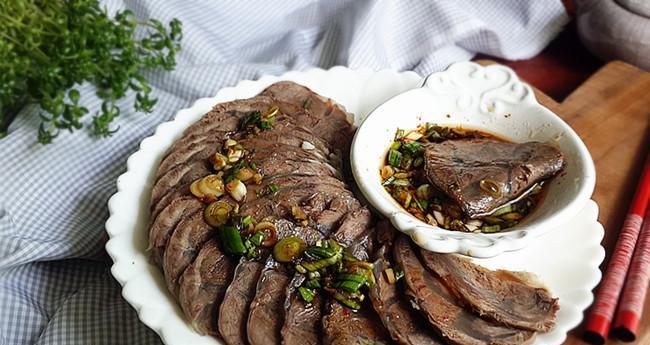 蘸汁牛肉的制作方法（鲜美多汁，简单易做）-第2张图片-美味行家