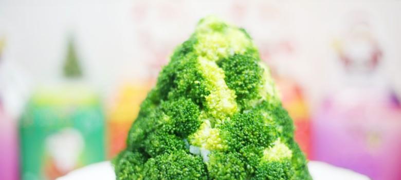 圣诞树西蓝花做法（打造别样节日美食）-第3张图片-美味行家