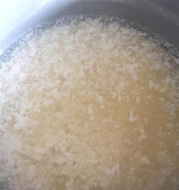 用无卤水石膏制作美味豆腐（健康营养的自制豆腐，让你吃得更放心）-第2张图片-美味行家