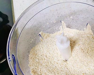 如何制作美味的椰子油燕麦饼干（健康低糖小吃，适合全家享用）-第2张图片-美味行家