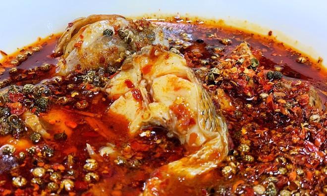 学会以香水鱼的做法，给家人带来健康美食享受（香气四溢的鱼肉美味，诱人口感不可错过）-第3张图片-美味行家