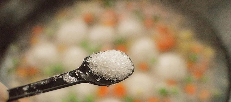 自制以什锦元宵（传统佳节美食，快乐享受团圆时光）-第1张图片-美味行家