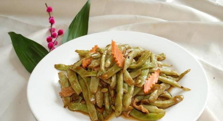 尝鲜芸豆，让味蕾大开；肉末芸豆，口感丰富（尝鲜芸豆，让味蕾大开；肉末芸豆，口感丰富）-第2张图片-美味行家