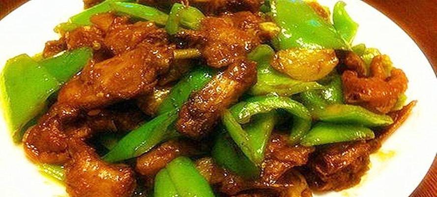 湘味辣子鸡的做法（学会这道湘菜名菜，让你的味蕾炸裂！）-第1张图片-美味行家