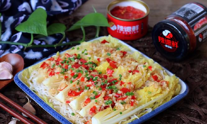 鸭蛋黄蒸娃娃菜的家常做法（鲜嫩蔬菜蒸出鸭香浓郁，营养又美味）-第3张图片-美味行家