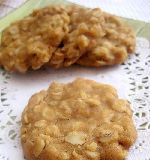 香脆燕麦饼干的制作方法（制作简易、健康美味，快来试试吧！）-第3张图片-美味行家
