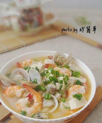 美味可口的鲜虾酿豆腐（用鲜虾为主角，豆腐为依托，这道酿豆腐好吃又简单）-第2张图片-美味行家