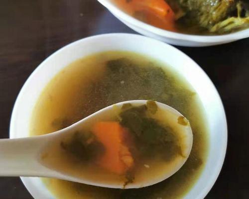 健康美味，以西洋菜陈肾扇骨汤（中医食疗，滋补养生之道）-第1张图片-美味行家