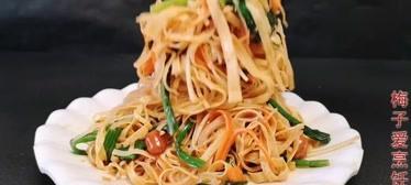美味酸辣豆腐丝的做法（口感鲜美，营养丰富的佳肴）-第2张图片-美味行家