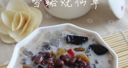 手把手教你制作美味的仙草冻（用仙草冻带来清新夏日体验，仙草冻制作步骤详解）-第1张图片-美味行家