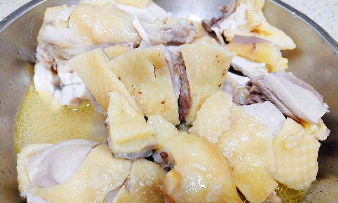 家常美食-蒸鸡（健康又美味的中国传统美食）-第1张图片-美味行家