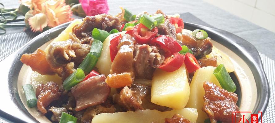 美味土豆鸭腿的做法（简单易学的家常菜）-第3张图片-美味行家