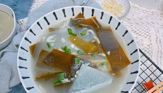 美味清热——虾米冬瓜海带汤（清热解暑，营养美味）-第3张图片-美味行家