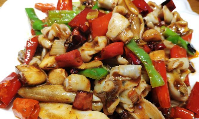 双椒辣蛏子的做法（香辣可口，食欲倍增）-第3张图片-美味行家