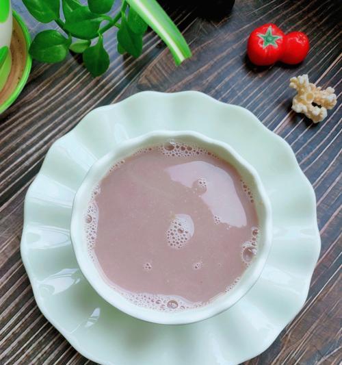 自制红枣豆浆奶昔的做法（健康美味的营养饮品）-第1张图片-美味行家