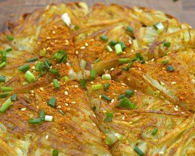 手把手教你做香酥土豆饼（家庭厨房做土豆饼的小窍门）-第1张图片-美味行家