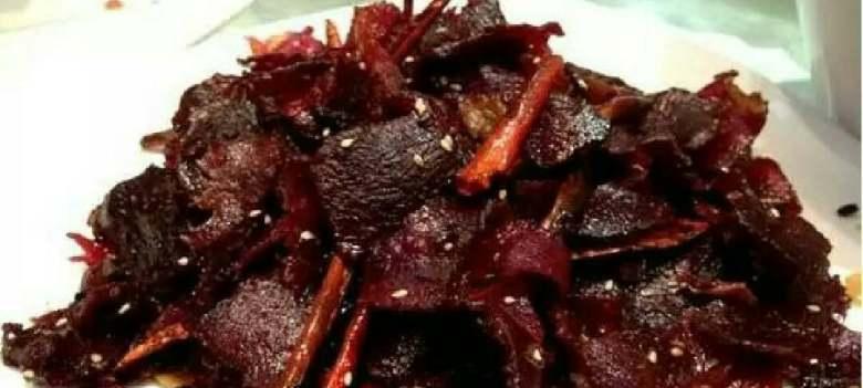 手把手教你制作香辣干巴（辣爆你的味蕾，来试试吧！）-第1张图片-美味行家