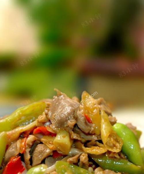 以香炒鸡胗，让你在家也能品尝到美味（香煎鸡胗的做法及烹饪技巧）-第3张图片-美味行家
