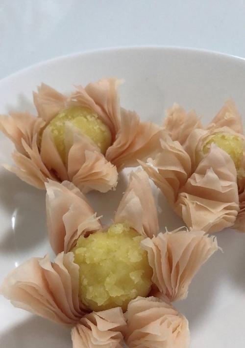自制夏日荷花酥（清香脆口，令人回味无穷）-第1张图片-美味行家