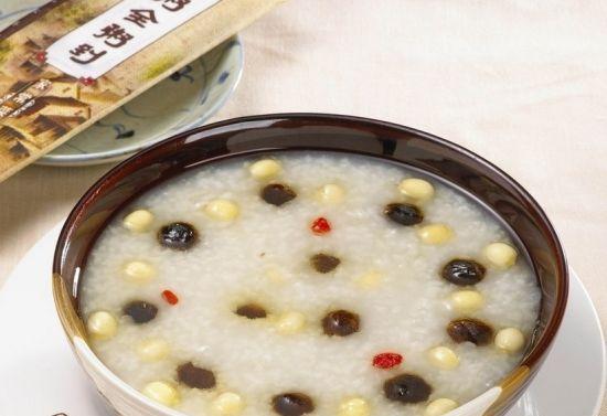 养肝护胃粥，让你轻松应对日常疲惫（营养均衡，助你细心呵护身体）-第1张图片-美味行家
