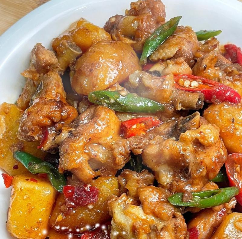 香辣土豆块的制作方法（用香料和辣椒调味的土豆块）-第3张图片-美味行家