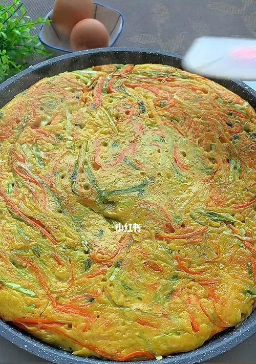 土豆胡萝卜青菜饼的做法（简单易学，味道美妙，让你爱上做饭）-第3张图片-美味行家