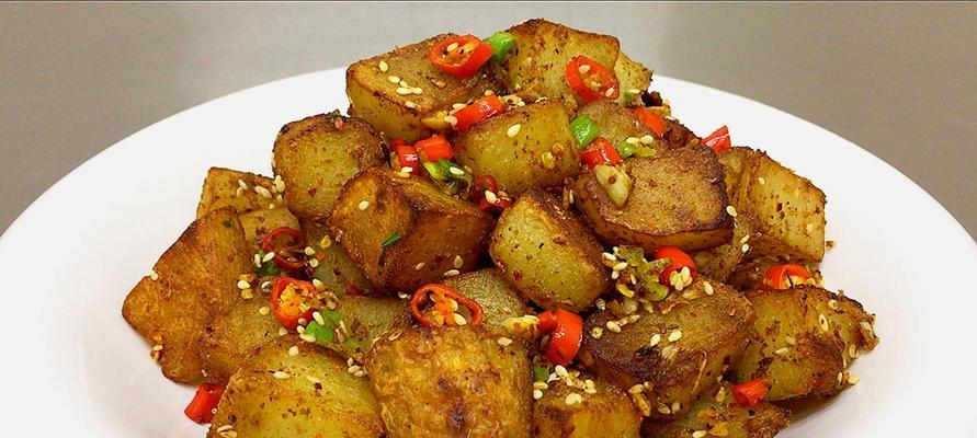 爱上洋芋锅巴（家庭制作秘诀大揭密，做出口感好、香味浓郁的美食佳品）-第3张图片-美味行家