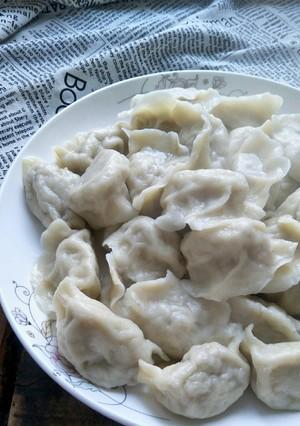 酸菜肉饺子的制作方法（享受美味，品尝家乡味道）-第2张图片-美味行家