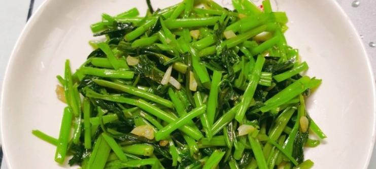 蒜香空心菜的做法（营养美味，简单易学）-第2张图片-美味行家